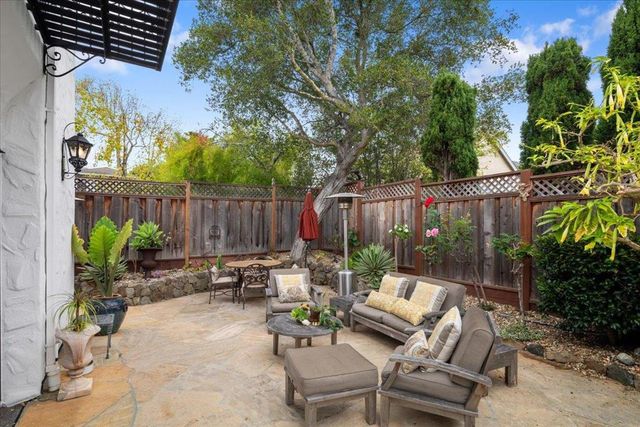 2920 Hillside Drive, Burlingame, CA 94010