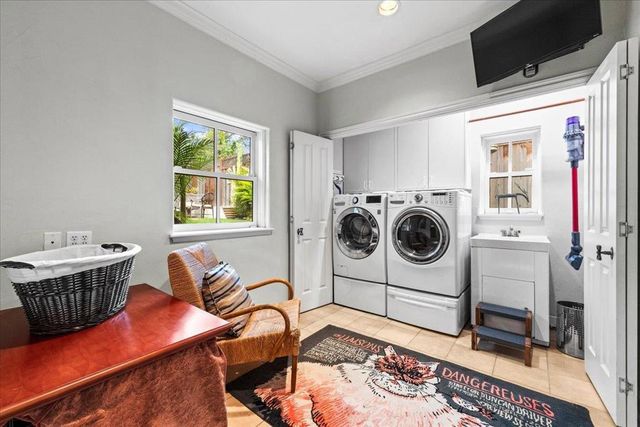 2920 Hillside Drive, Burlingame, CA 94010