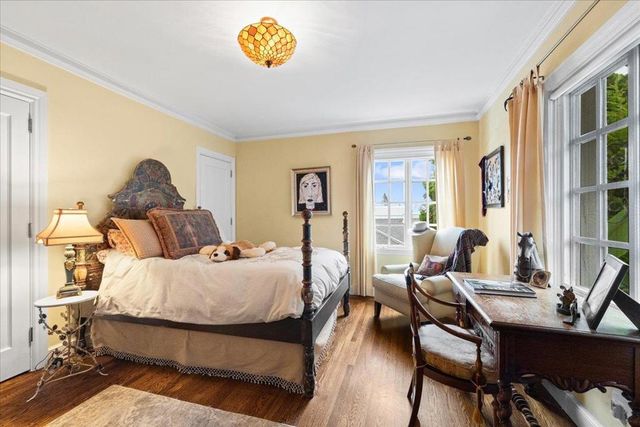 2920 Hillside Drive, Burlingame, CA 94010