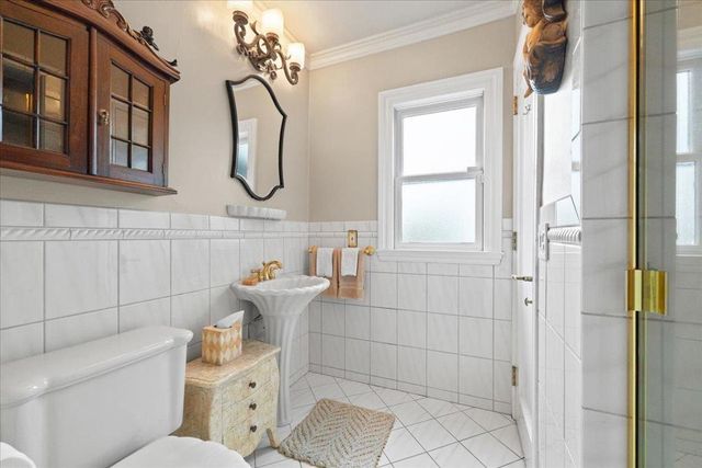 2920 Hillside Drive, Burlingame, CA 94010