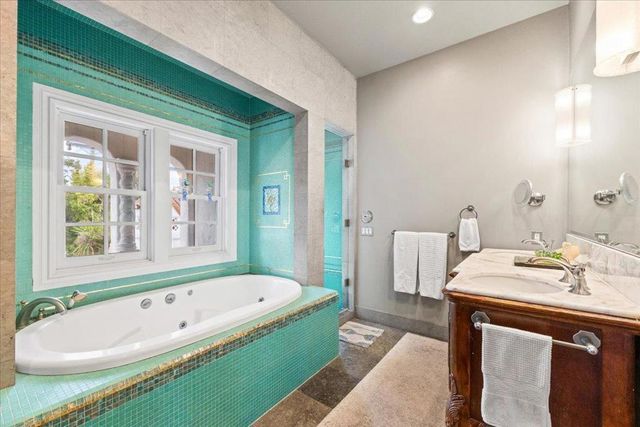 2920 Hillside Drive, Burlingame, CA 94010