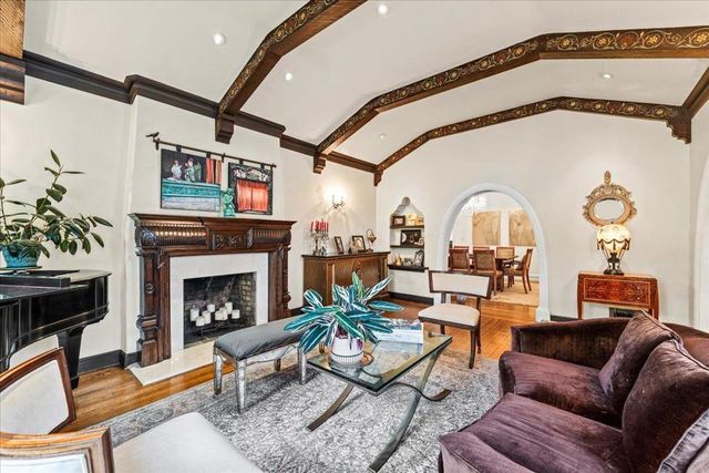 2920 Hillside Drive, Burlingame, CA 94010