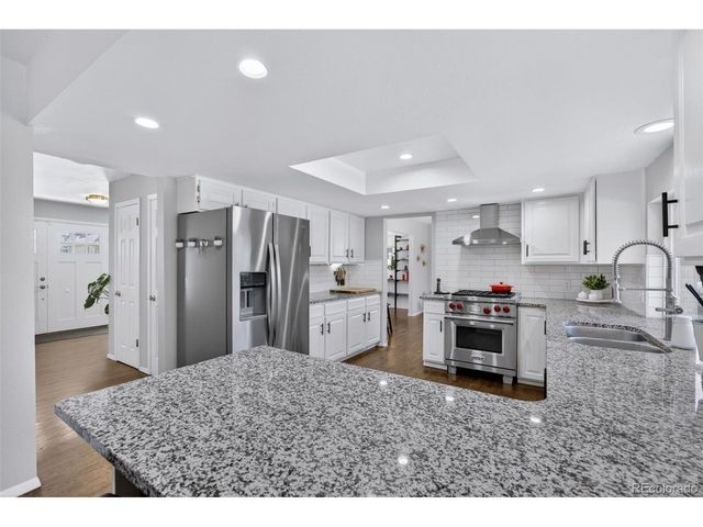 6385 W Frost Dr, Littleton, CO 80128