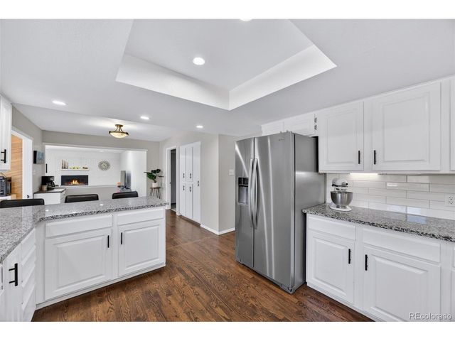 6385 W Frost Dr, Littleton, CO 80128