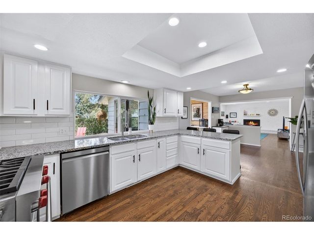 6385 W Frost Dr, Littleton, CO 80128