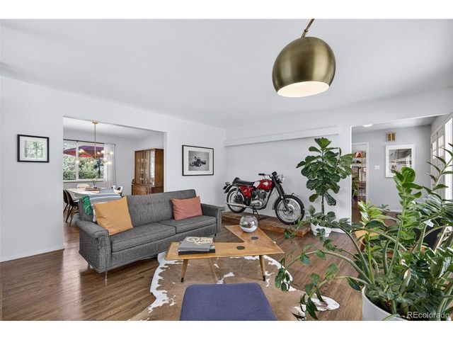6385 W Frost Dr, Littleton, CO 80128