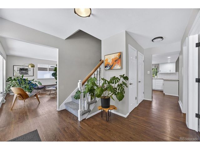 6385 W Frost Dr, Littleton, CO 80128