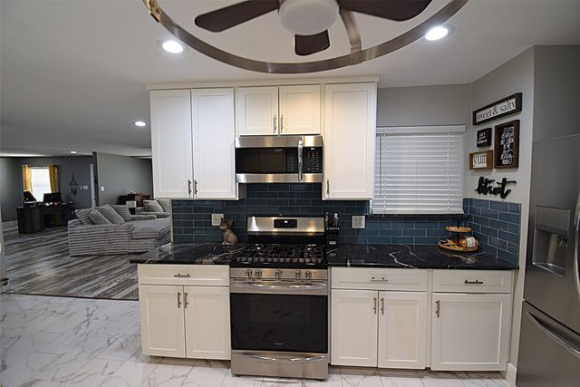 205 E 6th Street, Kaufman, TX 75142