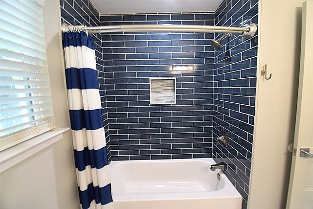 205 E 6th Street, Kaufman, TX 75142