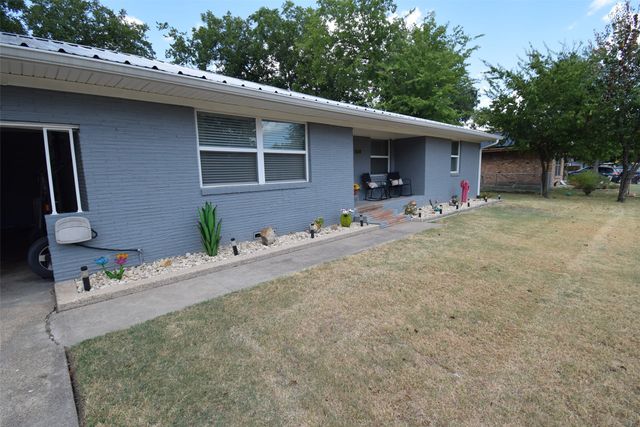 205 E 6th Street, Kaufman, TX 75142