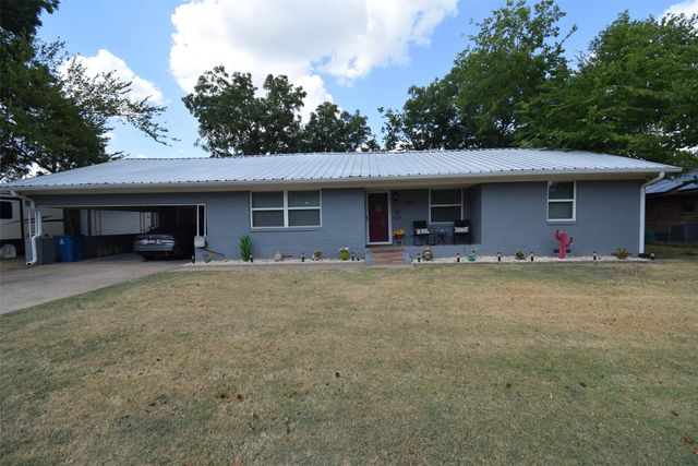 205 E 6th Street, Kaufman, TX 75142