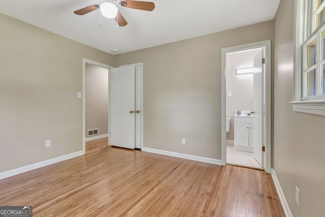 335 Kelly Drive, Fayetteville, GA 30214