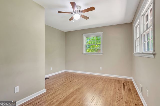 335 Kelly Drive, Fayetteville, GA 30214