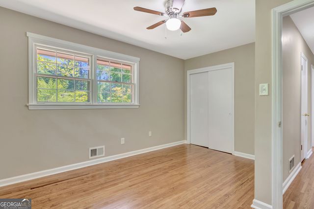 335 Kelly Drive, Fayetteville, GA 30214