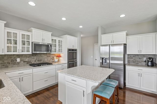 15961 Foothill Drive, Noblesville, IN 46060