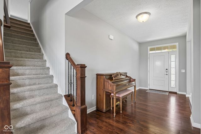 15961 Foothill Drive, Noblesville, IN 46060