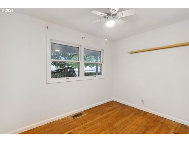 10910 Sw 74TH Ave, Portland, OR 97210