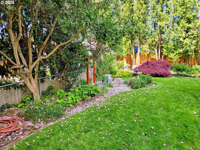 10910 Sw 74TH Ave, Portland, OR 97210