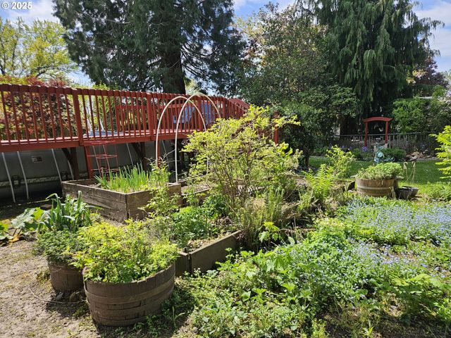 10910 Sw 74TH Ave, Portland, OR 97210