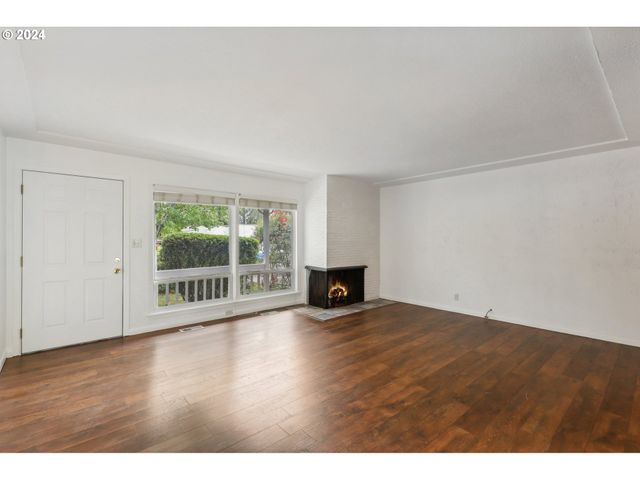 10910 Sw 74TH Ave, Portland, OR 97210