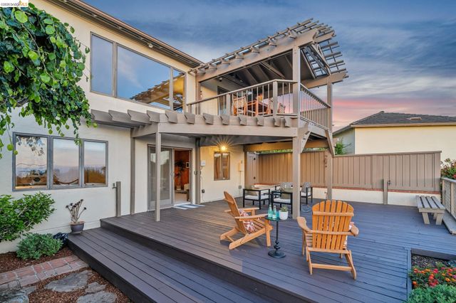 7355 Stockton Ave, El Cerrito, CA 94530