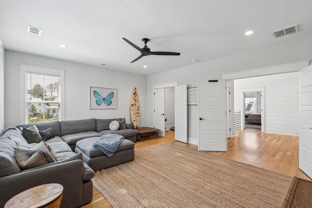 1699 Crab Bank Drive, Mount Pleasant, SC 29466