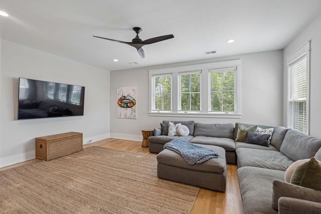 1699 Crab Bank Drive, Mount Pleasant, SC 29466