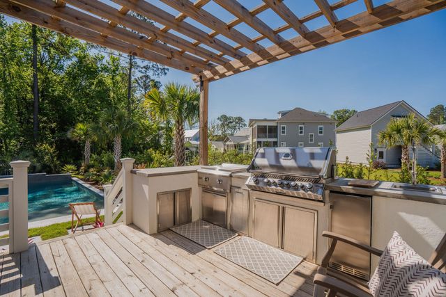 1699 Crab Bank Drive, Mount Pleasant, SC 29466