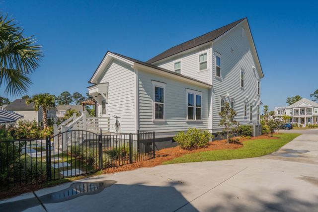 1699 Crab Bank Drive, Mount Pleasant, SC 29466