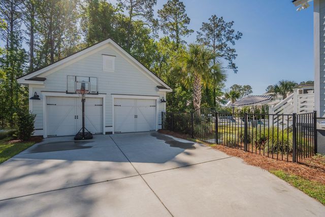 1699 Crab Bank Drive, Mount Pleasant, SC 29466