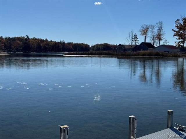 7099 Jose Lake Road, South Branch, MI 48761
