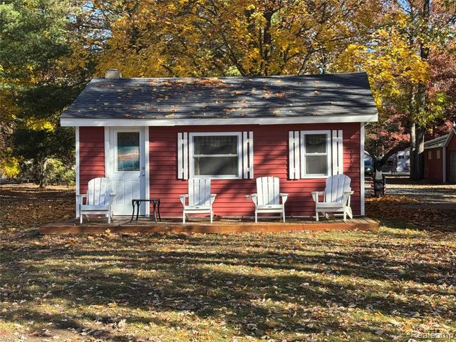 7099 Jose Lake Road, South Branch, MI 48761