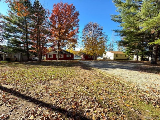 7099 Jose Lake Road, South Branch, MI 48761