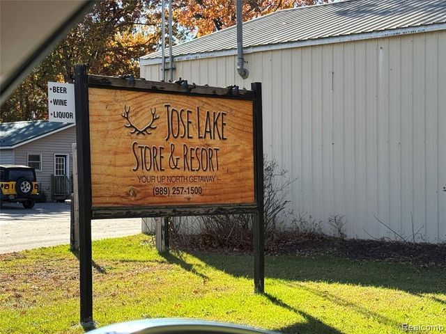 7099 Jose Lake Road, South Branch, MI 48761