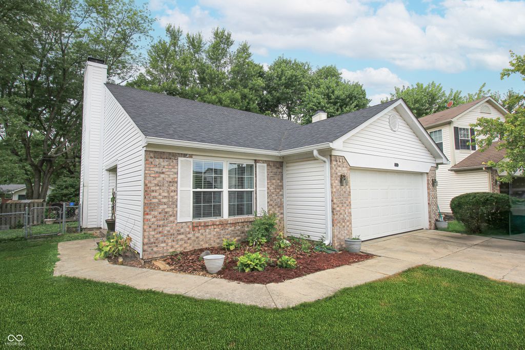 11925 Titania Circle, Indianapolis, IN 46236