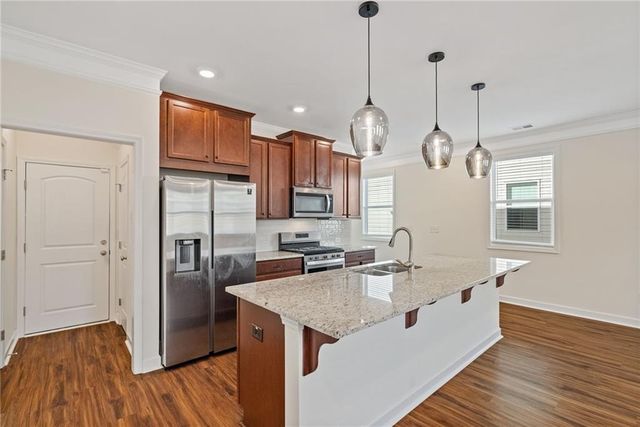 2881 Grandin Way, Marietta, GA 30008