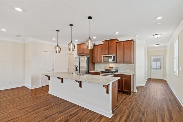 2881 Grandin Way, Marietta, GA 30008
