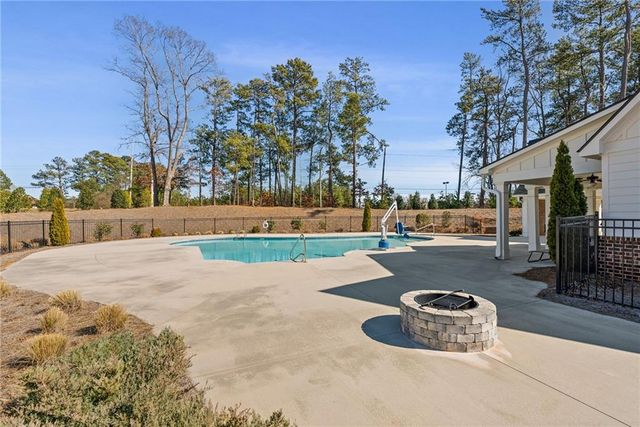 2881 Grandin Way, Marietta, GA 30008