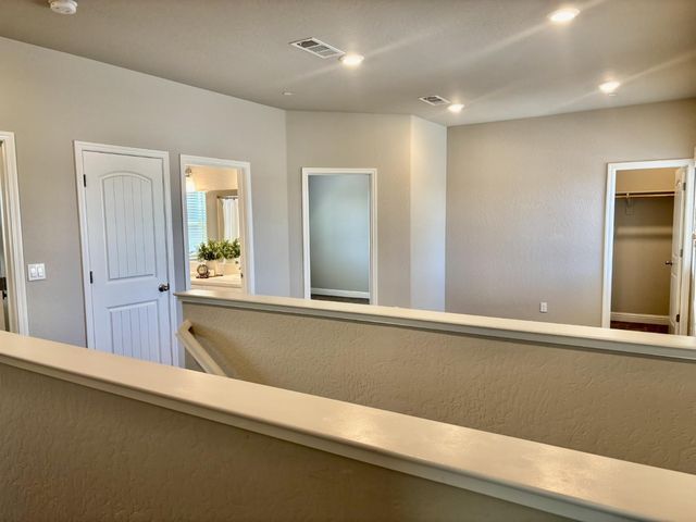 4158 Duncan Avenue, Clovis, CA 93619