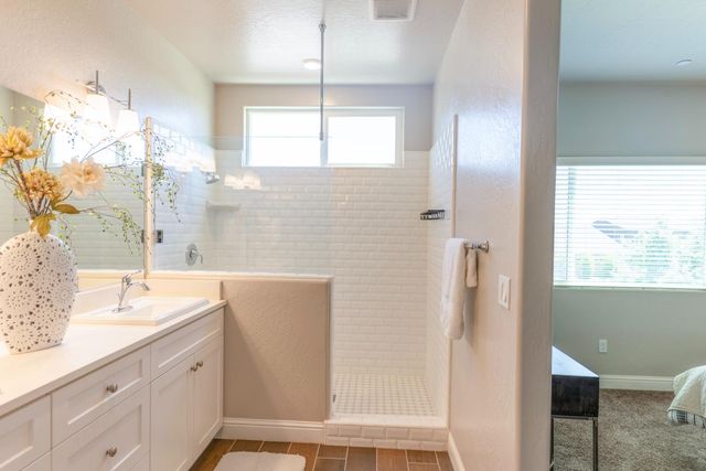 4158 Duncan Avenue, Clovis, CA 93619