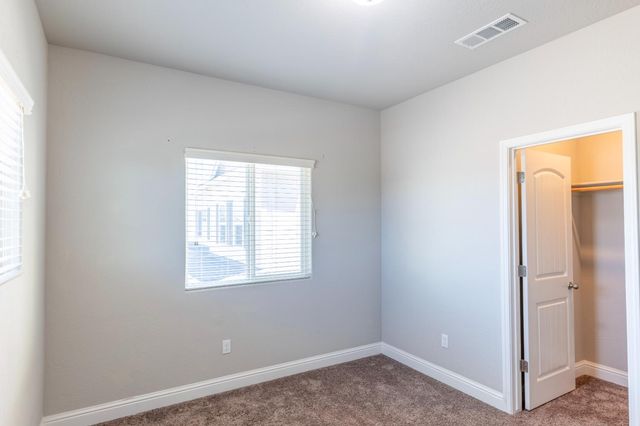 4158 Duncan Avenue, Clovis, CA 93619