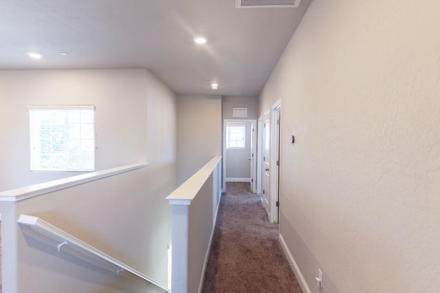 4158 Duncan Avenue, Clovis, CA 93619