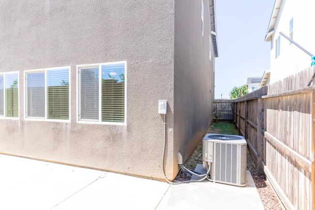 4158 Duncan Avenue, Clovis, CA 93619