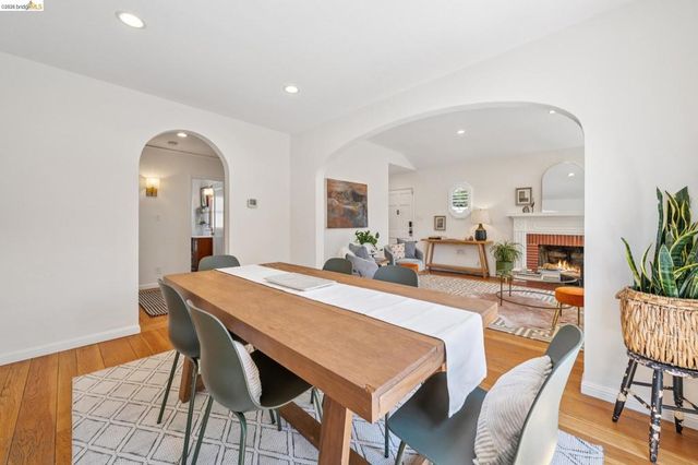 264 MARLOW DRIVE, Oakland, CA 94605
