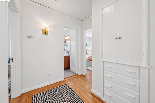 264 MARLOW DRIVE, Oakland, CA 94605