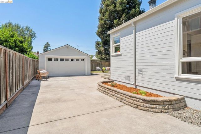 264 MARLOW DRIVE, Oakland, CA 94605