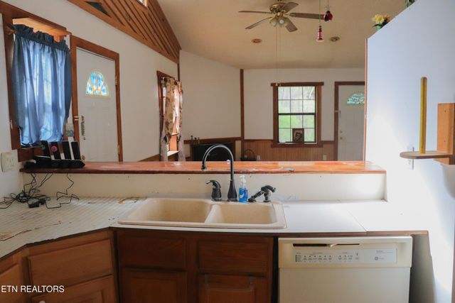3634 Wilhite Rd, Sevierville, TN 37876