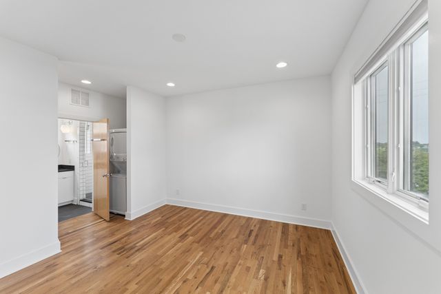 2513 White Ave Apt 12, Nashville, TN 37204