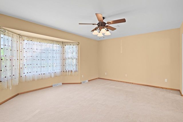 11709 242nd AVENUE, Trevor, WI 53179