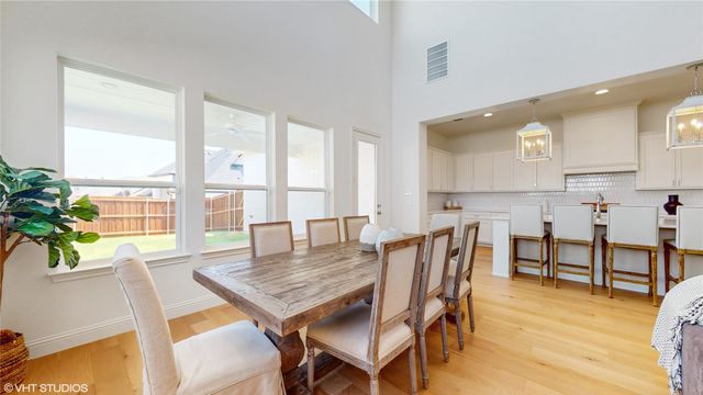 14404 Walsh Avenue, Fort Worth, TX 76008